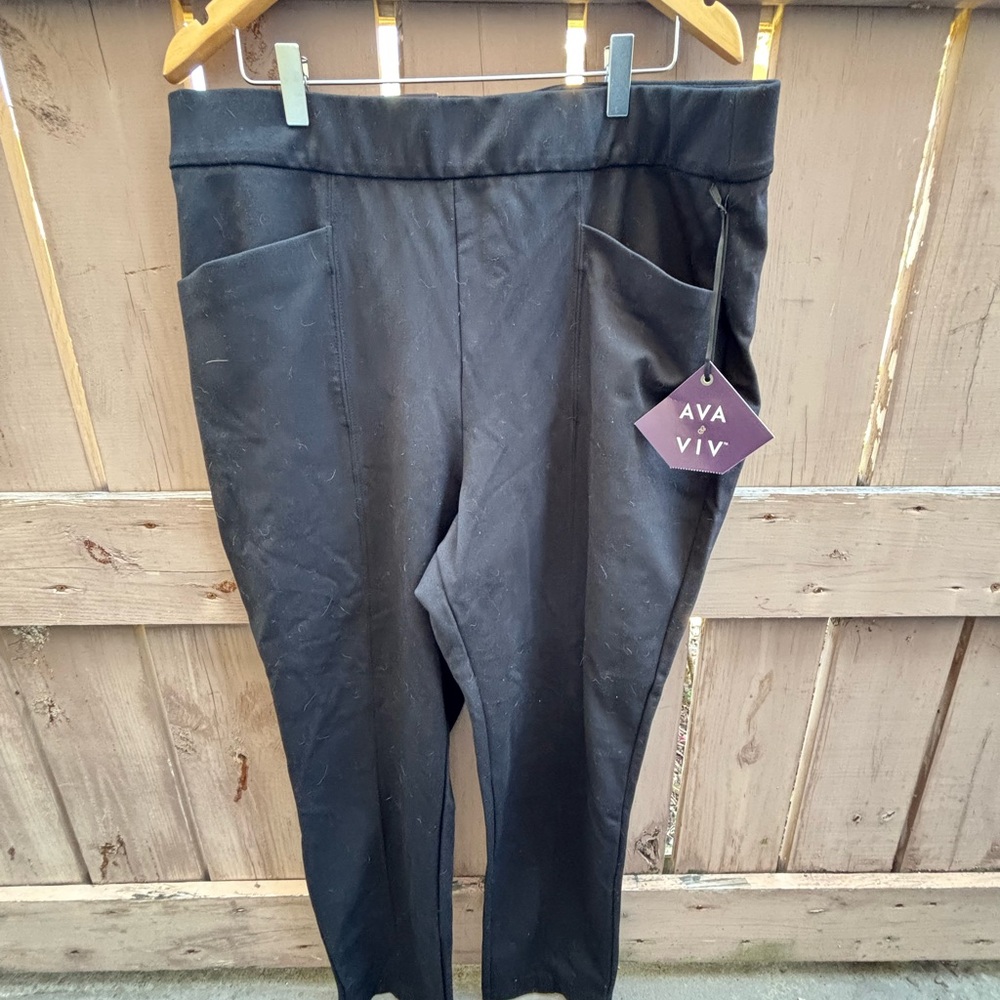 🎉NWT🎉 Ava & Viv Black Ponte Pull-On Pants with Front Pockets - Picture 3 of 12